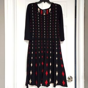 Gabby Skye Black Diamond Pattern Sweater Dress